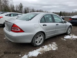 2004 Mercedes-Benz C 230 Kompressor with VIN WDBRF40J74F543823, listed as a Copart auction lot 49698565 with 114,644 mi miles and Salvage title. Bid and sale history available at DreamBid. Image 3.