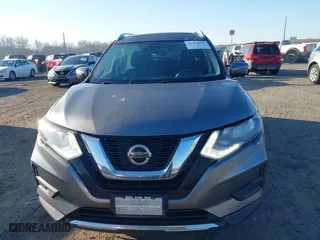 2019 Nissan Rogue SV with VIN JN8AT2MT7KW267832, listed as a IAAI auction lot 41764125 with 167,382 mi miles. Bid and sale history available at carsss.com. Image 11.