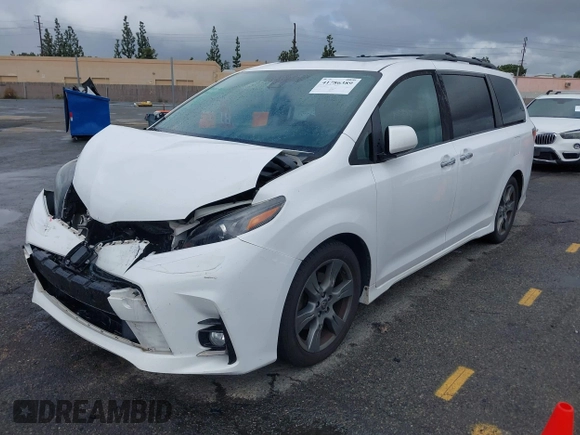2018 Toyota Sienna SE with VIN 5TDXZ3DC5JS943512, listed as a IAAI auction lot 41786389 with 81,280 mi miles and . Bid and sale history available at DreamBid. Image 17.