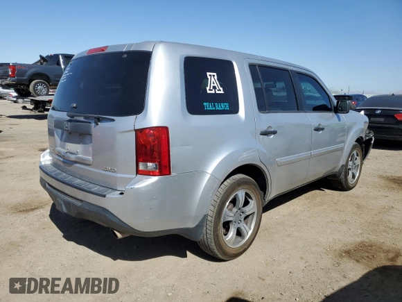 2012 Honda Pilot EX with VIN 5FNYF4H46CB026799, listed as a Copart auction lot 52144385 with 205,843 mi miles and Salvage Title. Bid and sale history available at DreamBid. Image 3.
