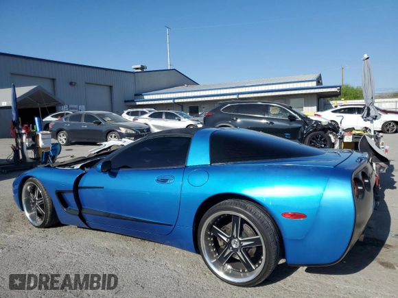2000 Chevrolet Corvette with VIN 1G1YY22G0Y5127047, listed as a Copart auction lot 51853185 with 345,982 mi miles and Salvage Title. Bid and sale history available at DreamBid. Image 2.