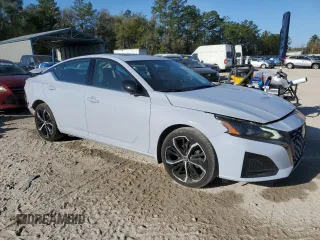 2023 Nissan Altima SR z VIN 1N4BL4CV0PN395220, wystawiony jako Copart lot #49964305 z przebiegiem 36 275 mil mil oraz Szkoda całkowita • Salvage title. Historia ofert i sprzedaży dostępna na DreamBid. Obrazek 4.