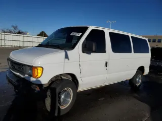 2005 Ford Econoline Passenger XL with VIN 1FBNE31L15HB23580, listed as a Copart auction lot 85060224 with 222,935 mi miles and Salvage Title. Bid and sale history available at carsss.com. Image 1.