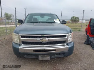 2010 Chevrolet Silverado 1500 LT with VIN 3GCRCSE08AG250277, listed as a IAAI auction lot 41852390 with 235,712 mi miles. Bid and sale history available at carsss.com. Image 12.