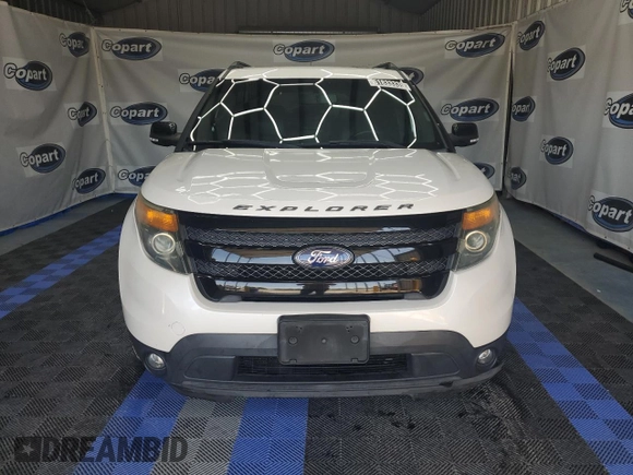 2014 Ford Explorer Sport with VIN 1FM5K8GT4EGB89468, listed as a Copart auction lot 61833335 with 114,098 mi miles and Clean title. Bid and sale history available at DreamBid. Image 5.