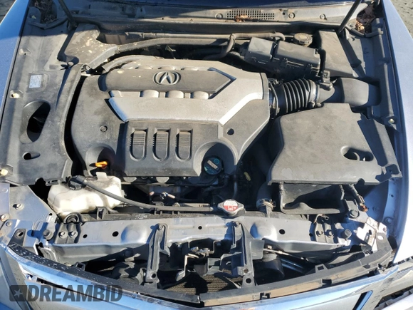 2011 Acura RL Technology with VIN JH4KB2F61BC000440, listed as a Copart auction lot 88256885 with 123,276 mi miles and Salvage Title. Bid and sale history available at DreamBid. Image 11.