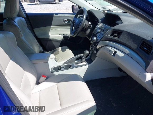 2016 Acura ILX with VIN 19UDE2F38GA019093, listed as a IAAI auction lot 42530803 with 182,175 mi miles and . Bid and sale history available at DreamBid. Image 5.