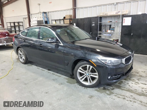 2017 BMW 3 Series 330i xDrive with VIN WBA8Z9C35HG827494, listed as a Copart auction lot 54508435 with 124,684 mi miles and Clean Title. Bid and sale history available at DreamBid. Image 4.