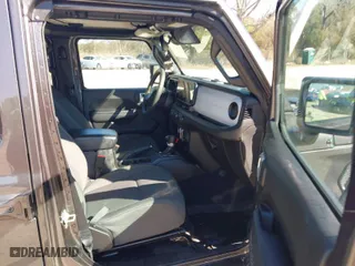 2024 Jeep Wrangler Willys with VIN 1C4PJXDNXRW125950, listed as a IAAI auction lot 41497980 with 26,574 mi miles. Bid and sale history available at carsss.com. Image 5.