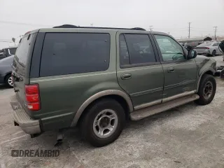 2001 Ford Expedition Eddie Bauer with VIN 1FMRU17L81LA85456, listed as a Copart auction lot 75678844 with 218,070 mi miles and Salvage title. Bid and sale history available at DreamBid. Image 3.