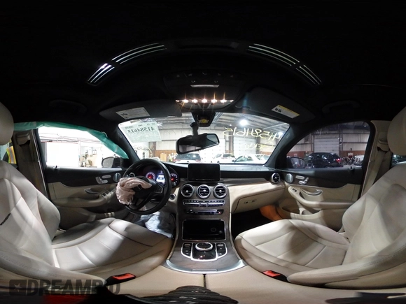 2018 Mercedes-Benz GLC with VIN WDC0J4KB5JF478457, listed as a IAAI auction lot 41584615 with 145,773 mi miles. Bid and sale history available at carsss.com. Image 19.