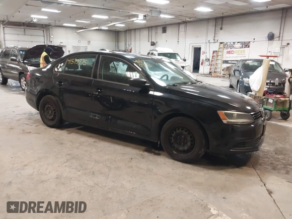 2014 Volkswagen Jetta Sedan S with VIN 3VW1K7AJ7EM445531, listed as a IAAI auction lot 41570775 with 101,522 mi miles. Bid and sale history available at carsss.com. Image 1.