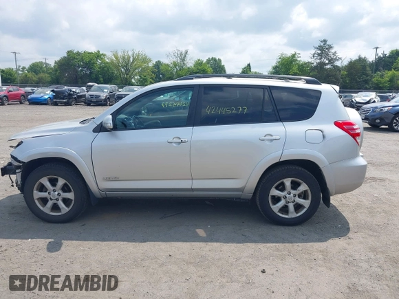 2011 Toyota RAV4 Limited with VIN 2T3DF4DV5BW102695, listed as a IAAI auction lot 42445277 with 198,691 mi miles and . Bid and sale history available at DreamBid. Image 14.