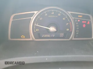 2009 Honda Civic LX z VIN 1HGFA16549L003786, wystawiony jako Copart lot #58315565 z przebiegiem 238 961 mil mil oraz Szkoda całkowita • Salvage title. Historia ofert i sprzedaży dostępna na DreamBid. Obrazek 9.