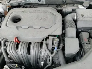 2018 Hyundai Sonata SE с VIN 5NPE24AF8JH657191, выставлен на аукционе Copart как лот 81641475 с пробегом 72 504 миль миль и Списание • Salvage title. История ставок и продаж доступна на DreamBid. Изображение 13.