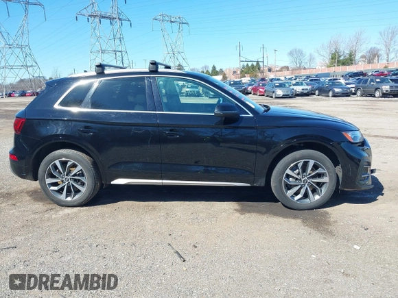 2021 Audi Q5 Premium Plus with VIN WA1BAAFY0M2018978, listed as a IAAI auction lot 41827330 with 72,730 mi miles. Bid and sale history available at carsss.com. Image 14.
