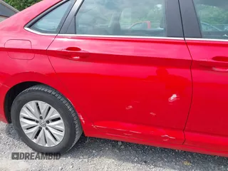 2019 Volkswagen Jetta S with VIN 3VWC57BU7KM125517, listed as a IAAI auction lot 42423324 with 182,385 mi miles and . Bid and sale history available at DreamBid. Image 21.