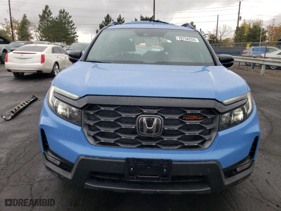2024 Honda Passport TrailSport with VIN 5FNYF8H65RB013723, listed as a Copart auction lot 78754224 with 4,775 mi miles and Salvage Title. Bid and sale history available at carsss.com. Image 5.