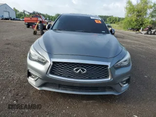 2020 Infiniti Q50 Luxe with VIN JN1EV7AR3LM254928, listed as a Copart auction lot 61452425 with 135,601 mi miles and Salvage title. Bid and sale history available at DreamBid. Image 5.