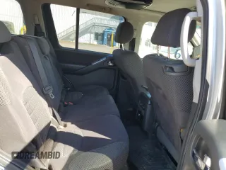 2009 Nissan Pathfinder S with VIN 5N1AR18B09C611952, listed as a Copart auction lot 70208704 with 190,531 mi miles and Non Repairable. Bid and sale history available at carsss.com. Image 10.