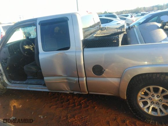 2006 Chevrolet Silverado 1500 LT2 with VIN 1GCEK19B56Z246279, listed as a IAAI auction lot 41315713 with 1 mi miles. Bid and sale history available at carsss.com. Image 14.