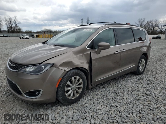 2017 Chrysler Pacifica Touring L with VIN 2C4RC1BG2HR752220, listed as a Copart auction lot 52974835 with 152,239 mi miles and Salvage Title. Bid and sale history available at DreamBid. Image 1.