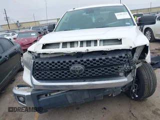 2018 Toyota Tundra 2WD SR5 with VIN 5TFEY5F14JX232234, listed as a IAAI auction lot 41447829 with 183,635 mi miles. Bid and sale history available at carsss.com. Image 12.
