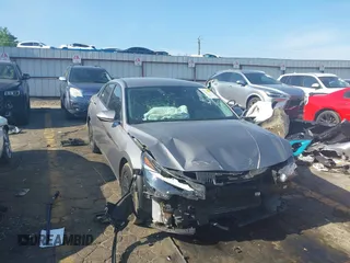 2021 Hyundai Elantra SEL z VIN KMHLM4AG1MU140346, wystawiony jako IAAI lot #42173566 z przebiegiem 90 330 mil mil oraz . Historia ofert i sprzedaży dostępna na DreamBid. Obrazek 1.