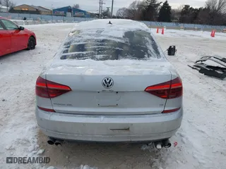 2017 Volkswagen Passat V6 SEL Premium with VIN 1VWCM7A38HC036318, listed as a IAAI auction lot 41322513 with 1 mi miles. Bid and sale history available at carsss.com. Image 16.