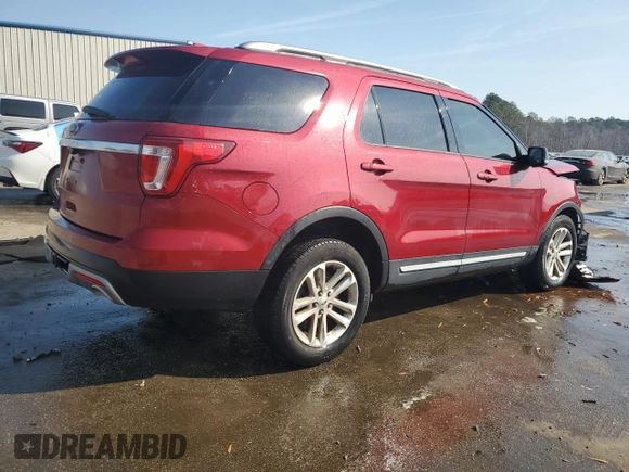 2017 Ford Explorer XLT with VIN 1FM5K7D81HGD34741, listed as a Copart auction lot 44147335 with 35,999 mi miles and Salvage title. Bid and sale history available at DreamBid. Image 3.