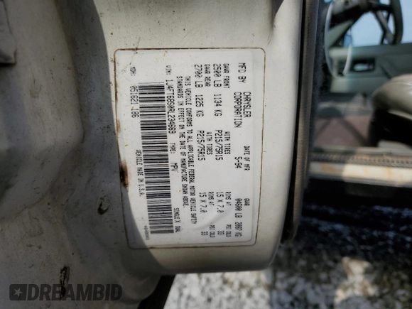 1994 Jeep Cherokee Sport with VIN 1J4FT68S0RL234669, listed as a Copart auction lot 44044555 with 282,179 mi miles and Salvage title. Bid and sale history available at DreamBid. Image 12.