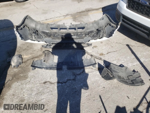 2012 Kia Sorento EX z VIN 5XYKUDA23CG291368, wystawiony jako Copart lot #42061635 z przebiegiem 134 472 mil mil oraz Szkoda całkowita • Salvage title. Historia ofert i sprzedaży dostępna na DreamBid. Obrazek 13.
