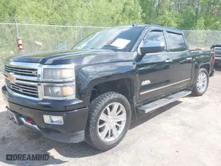 2015 Chevrolet Silverado 1500 High Country with VIN 3GCUKTEC9FG355379, listed as a IAAI auction lot 41923900 with 253,497 mi miles. Bid and sale history available at carsss.com. Image 2.