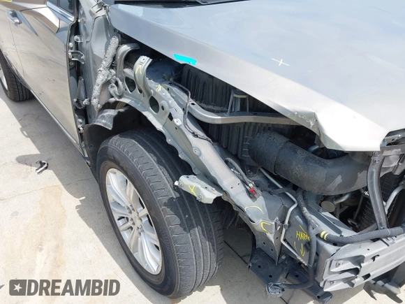 2018 Cadillac XT5 FWD with VIN 1GYKNARS5JZ145739, listed as a IAAI auction lot 42443337 with 50,917 mi miles and . Bid and sale history available at DreamBid. Image 6.