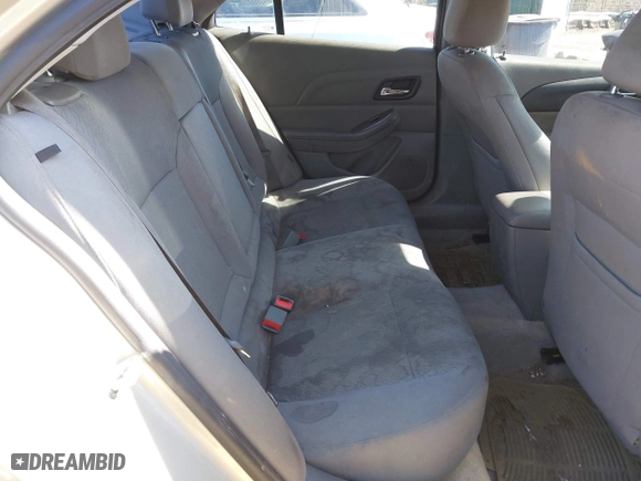 2015 Chevrolet Malibu LS with VIN 1G11B5SL2FF351591, listed as a IAAI auction lot 41826151 with 265,589 mi miles. Bid and sale history available at carsss.com. Image 8.