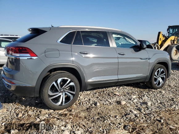 2022 Volkswagen Atlas SEL with VIN 1V2BE2CA9NC208960, listed as a Copart auction lot 88343895 with 46,842 mi miles and Salvage title. Bid and sale history available at DreamBid. Image 3.