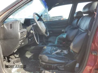 1990 Ford Taurus z VIN 1FACP54Y5LA145772, wystawiony jako Copart lot #69129894 z przebiegiem 617 051 mil mil oraz Czysty tytuł • Clean title. Historia ofert i sprzedaży dostępna na DreamBid. Obrazek 7.