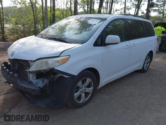 2011 Toyota Sienna LE AAS with VIN 5TDKK3DC5BS074247, listed as a IAAI auction lot 42096751 with 241,555 mi miles. Bid and sale history available at carsss.com. Image 17.