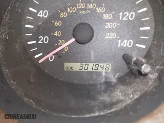 2003 Toyota Highlander with VIN JTEHF21A730098206, listed as a IAAI auction lot 40912312 with 301,948 mi miles. Bid and sale history available at carsss.com. Image 16.