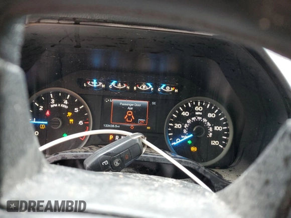 2015 Ford F-150 XLT with VIN 1FTEW1EP2FFB37060, listed as a Copart auction lot 58825175 with 133,438 mi miles and Salvage title. Bid and sale history available at DreamBid. Image 9.