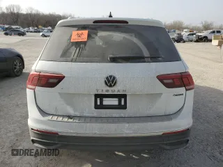 2024 Volkswagen Tiguan Wolfsburg Edition z VIN 3VVAB7AX9RM220316, wystawiony jako Copart lot #49146475 z przebiegiem Nie podano mil oraz Szkoda całkowita • Salvage title. Historia ofert i sprzedaży dostępna na DreamBid. Obrazek 6.