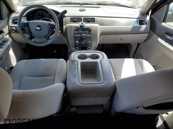 2007 Chevrolet Suburban LTZ with VIN 3GNFC16097G154329, listed as a Copart auction lot 58562345 with 216,790 mi miles and Clean title. Bid and sale history available at DreamBid. Image 8.