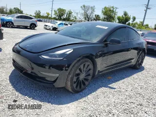 2023 Tesla Model 3 Performance z VIN 5YJ3E1EC0PF591837, wystawiony jako Copart lot #57153075 z przebiegiem 22 527 mil mil oraz Szkoda całkowita • Salvage title. Historia ofert i sprzedaży dostępna na DreamBid. Obrazek 1.