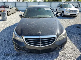 2016 Mercedes-Benz E-Class E 350 Luxury with VIN WDDHF8JB7GB245513, listed as a Copart auction lot 47456945 with 239,185 mi miles and Clean Title. Bid and sale history available at carsss.com. Image 5.