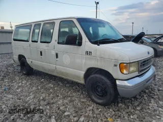 1997 Ford Econoline Wagon XL z VIN 1FMEE1163VHB75718, wystawiony jako Copart lot #71769224 z przebiegiem 79 635 mil mil oraz Szkody całkowita. Historia ofert i sprzedaży dostępna na DreamBid. Obrazek 4.