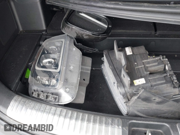2022 Kia Telluride SX with VIN 5XYP54HC0NG211061, listed as a IAAI auction lot 42337734 with 95,554 mi miles and . Bid and sale history available at DreamBid. Image 19.