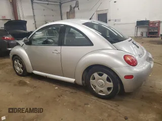 2000 Volkswagen Beetle GLS с VIN 3VWCA21C6YM444567, выставлен на аукционе Copart как лот 58412075 с пробегом 186 451 миль миль и Списание • Salvage title. История ставок и продаж доступна на DreamBid. Изображение 2.