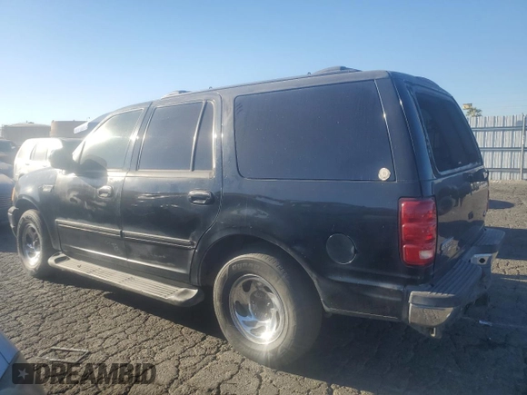 2000 Ford Expedition XLT with VIN 1FMRU15L9YLA82997, listed as a Copart auction lot 77440924 with 0 mi miles and Clean Title. Bid and sale history available at carsss.com. Image 2.