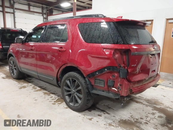 2017 Ford Explorer XLT with VIN 1FM5K8D82HGC15652, listed as a IAAI auction lot 42307868 with 182,322 mi miles and . Bid and sale history available at DreamBid. Image 3.