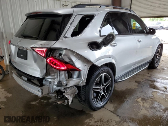 2021 Mercedes-Benz GLE 450 z VIN 4JGFB5KBXMA389192, wystawiony jako Copart lot #63334705 z przebiegiem 38 969 mil mil oraz Szkoda całkowita • Salvage title. Historia ofert i sprzedaży dostępna na DreamBid. Obrazek 3.